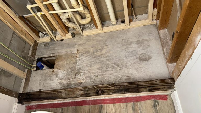 Bathroom Remodeling Process 4